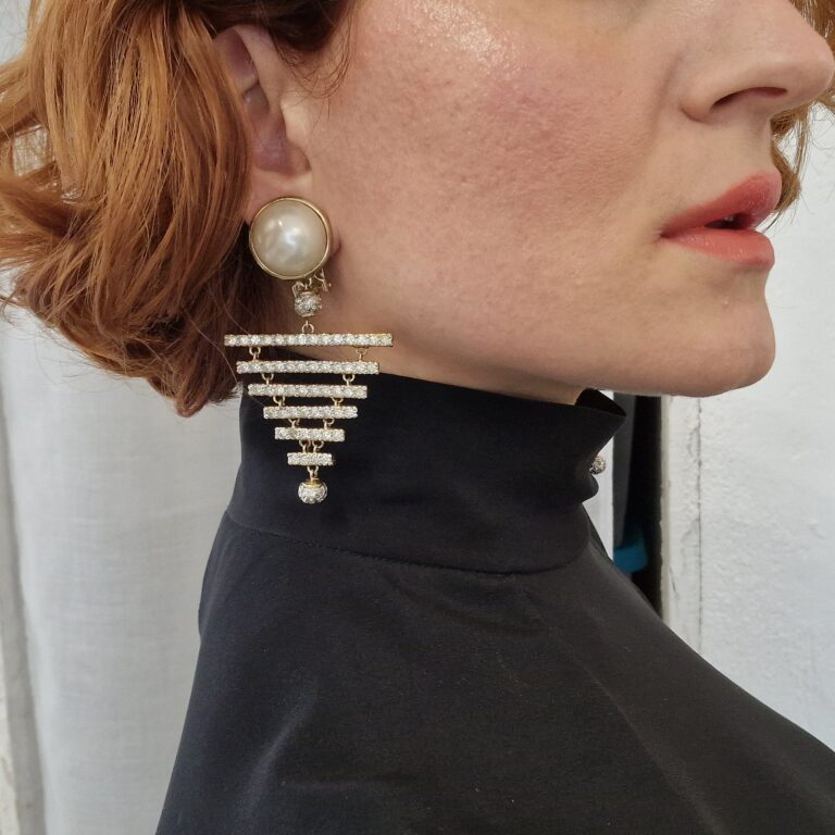 Orecchini vintage by Valentino - immagine 3