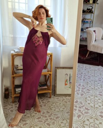 La Perla Seta color prugna