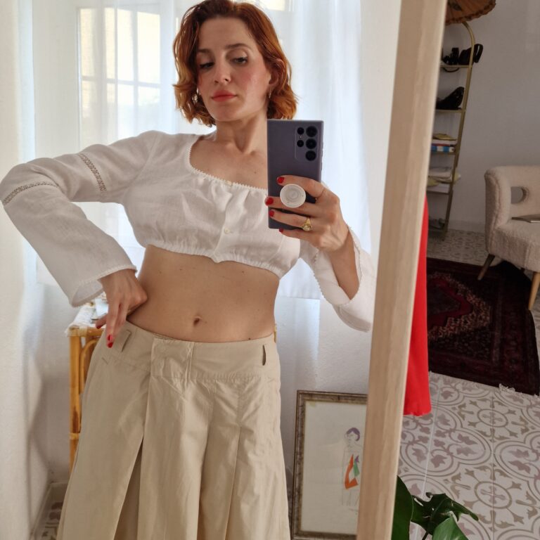 Crop top tirolese Puro Lino tg 40/42 - immagine 3