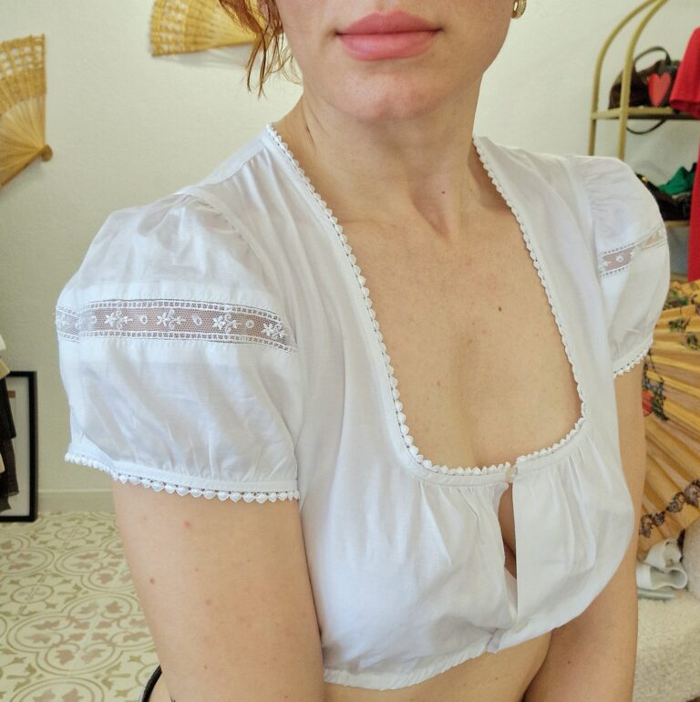 Crop top tirolese - immagine 3