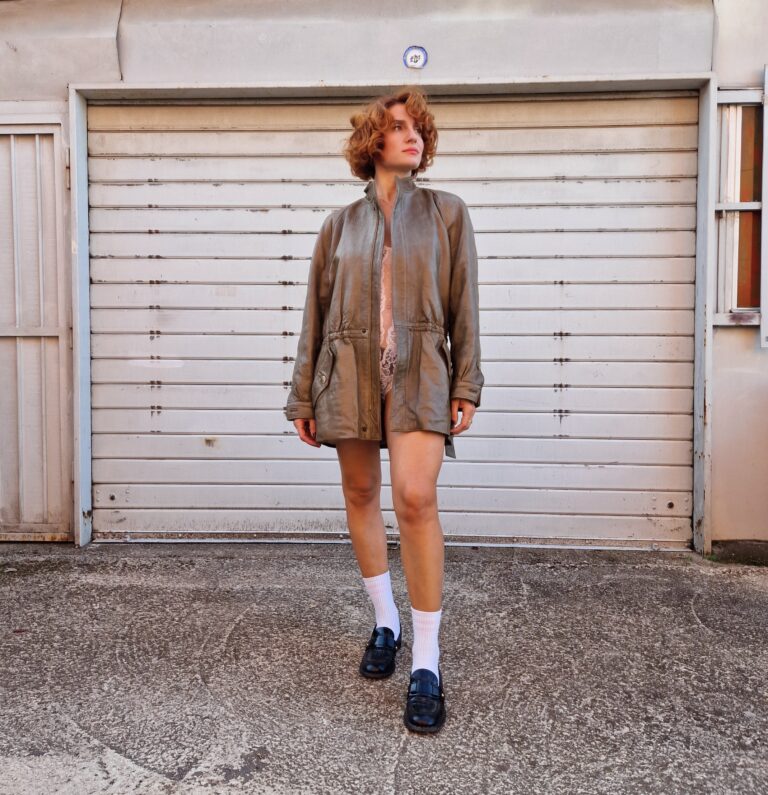 Parka vintage in vera pelle color Kaki - immagine 18