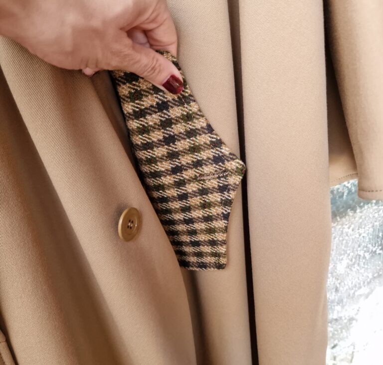 Mantella vintage by Mario Borsato da collezione - immagine 7