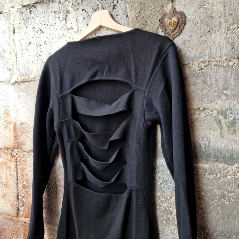 Abito nero Gianfranco Ferrè studio cut out - immagine 11