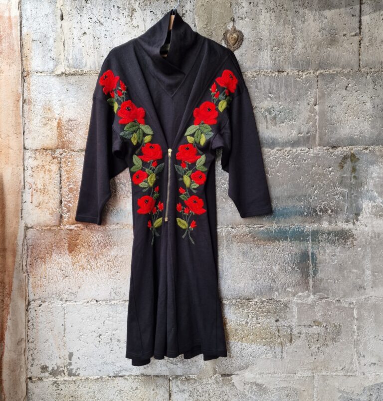 Abito vintage rose ricamate - immagine 10