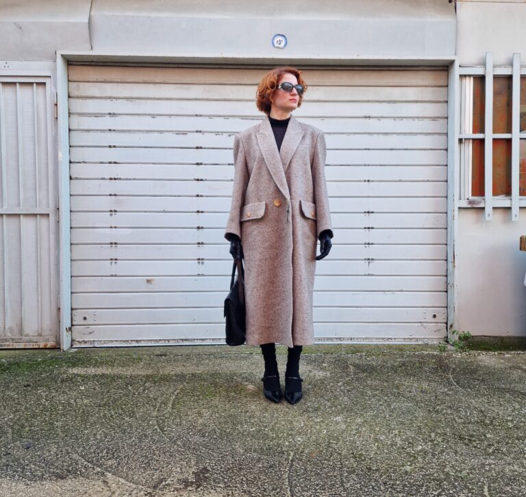 Cappotto vintage ma nuovo in Pura lana spigata - immagine 2