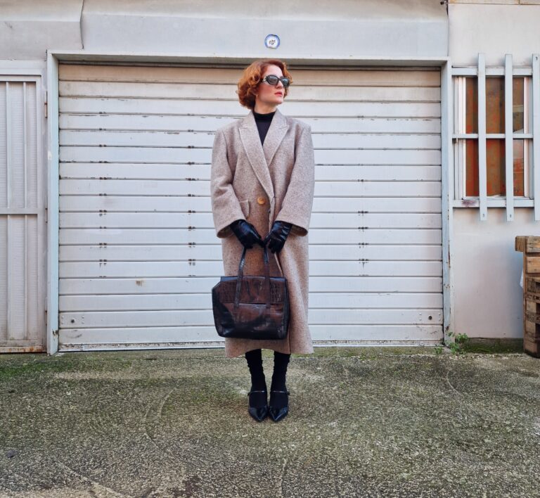 Cappotto vintage ma nuovo in Pura lana spigata - immagine 5