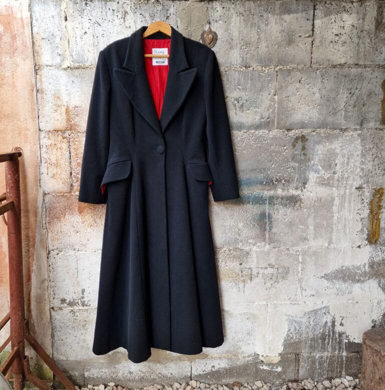 Perfect black coat by Moschino - immagine 9