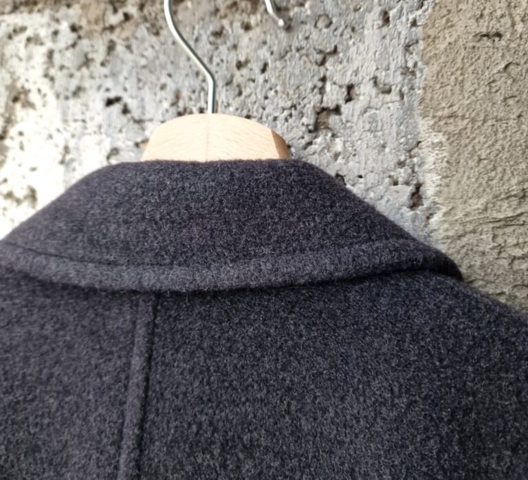 Men's coat by Giorgio Armani - immagine 7