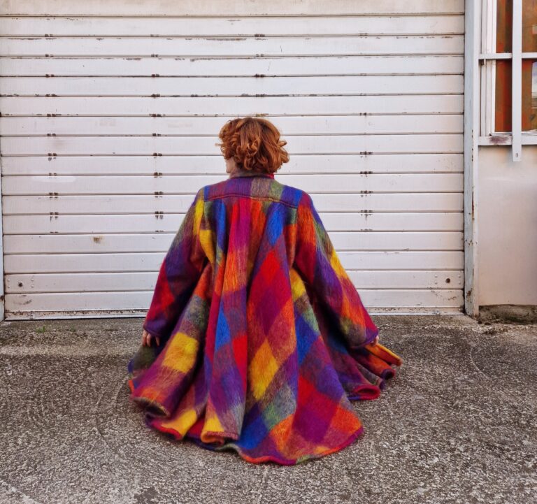 "Valentino Boutique" very rare vintage cape coat - immagine 21