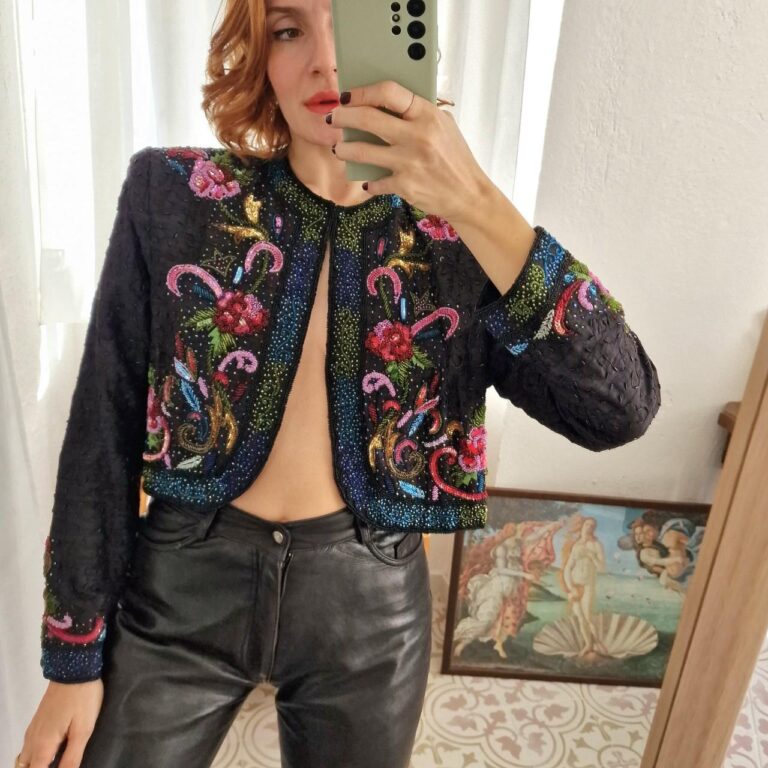 Giacca vintage Seta e perline ricamate a mano - immagine 7