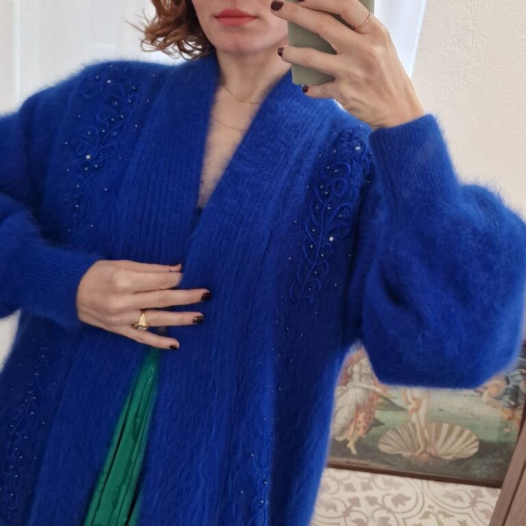Capospalla in Pregiata Lana angora blu royal - immagine 7