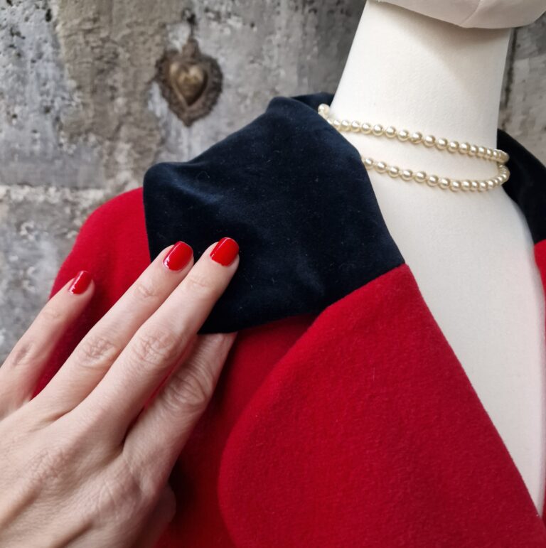 Moschino vintage Red coat Lana & Cashmere - immagine 12