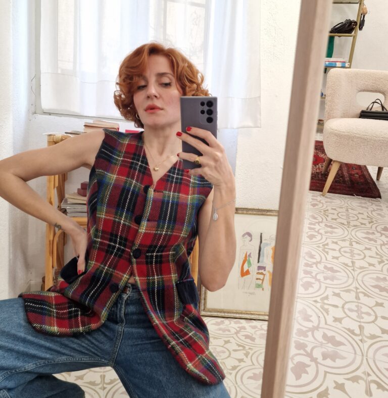 Gilet vintage tartan in lana - immagine 5