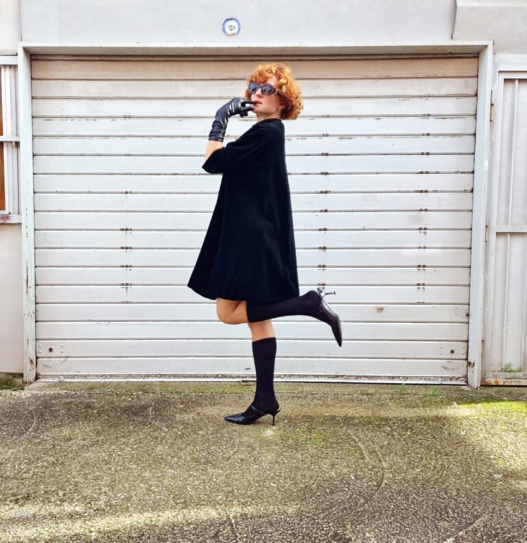 Cappotto cimelio vintage sartoriale in velluto - immagine 5