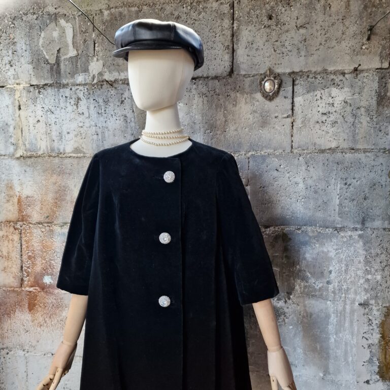 Cappotto cimelio vintage sartoriale in velluto - immagine 14