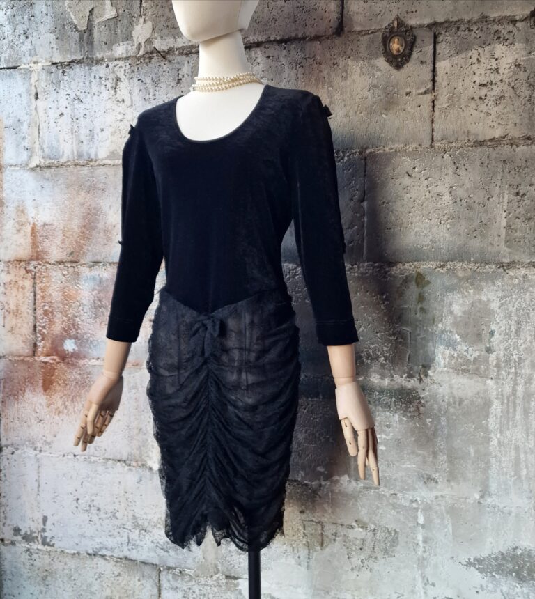 Moschino vintage dress velluto e pizzo - immagine 14