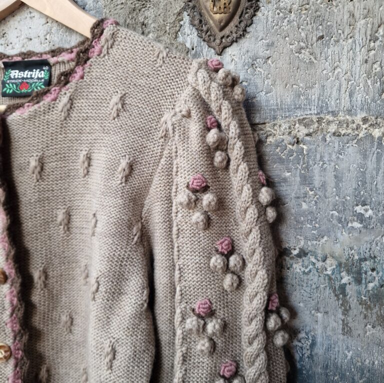 Cardigan tirolese Pura lana fatto a mano - immagine 5