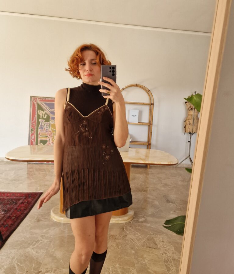 Top in Pura Seta con ricami chocolate by La Perla - immagine 9