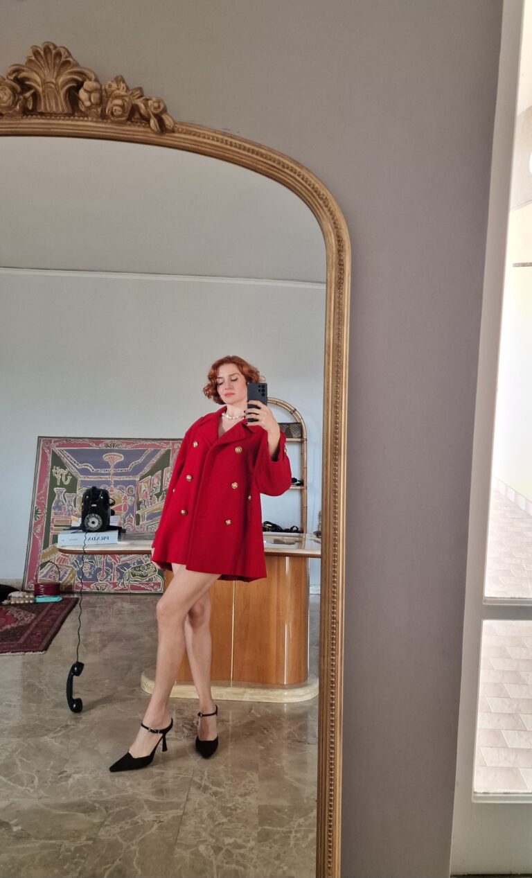 Moschino vintage Red coat caban - immagine 3