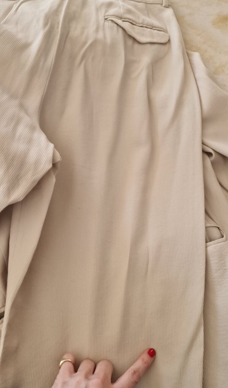 Tailleur vintage by Giorgio Armani - immagine 12