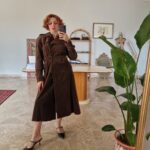 Trench vintage ma nuovo in velluto a costine chocolate