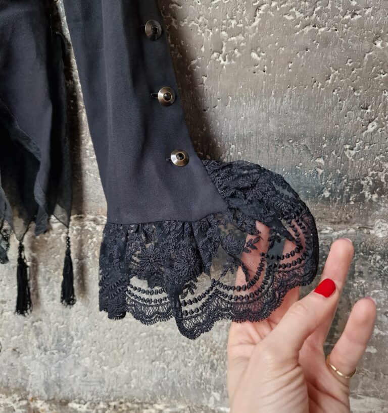 Camicia vintage pizzo e Seta by Byblos - immagine 10