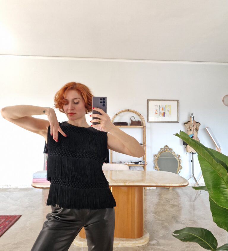 Moschino vintage rare fringe top - immagine 2