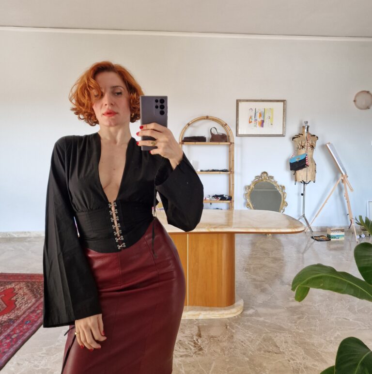 Camicia bustier nera by Love sex Money