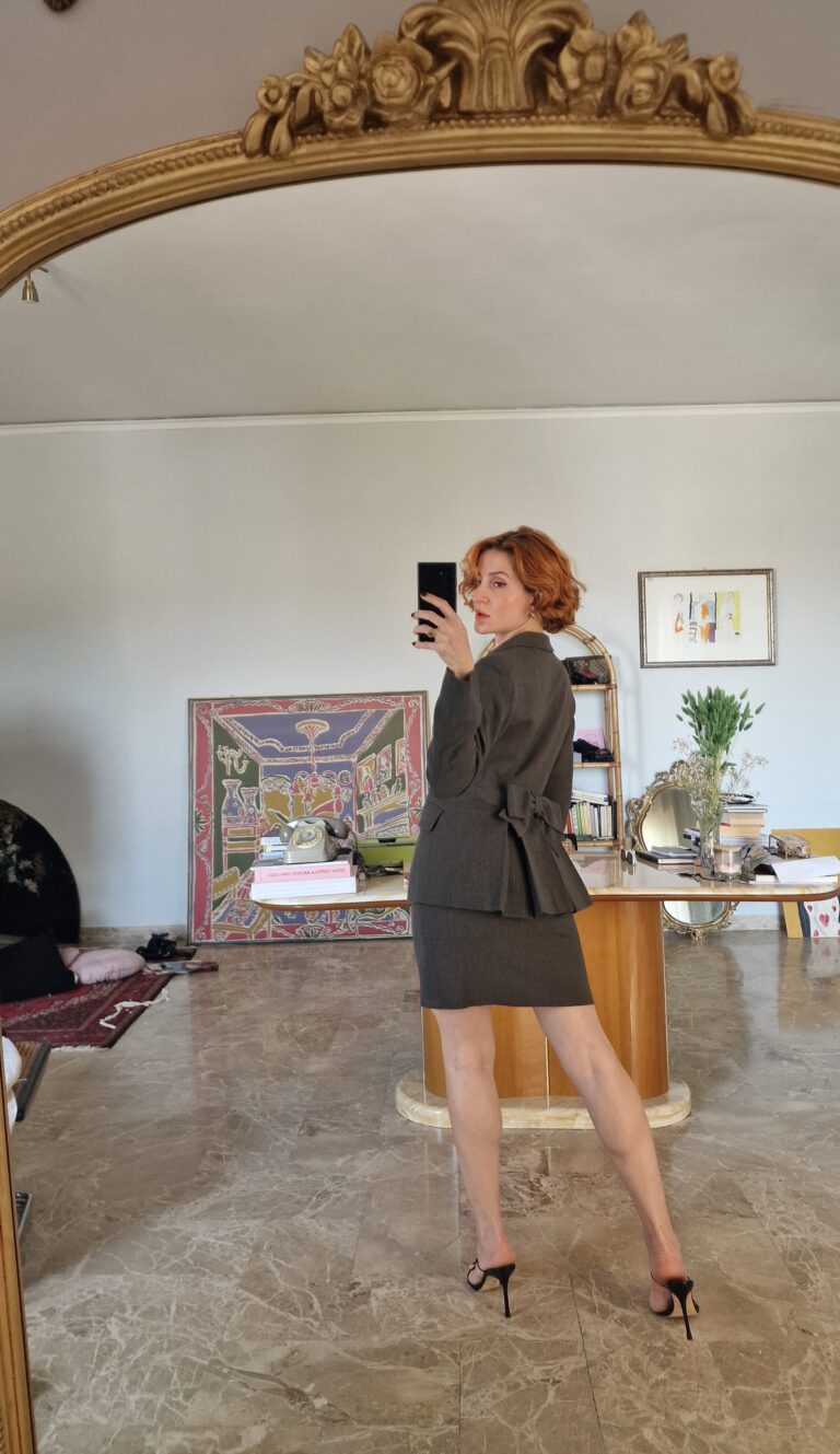 Moschino vintage tailleur special edition - immagine 3
