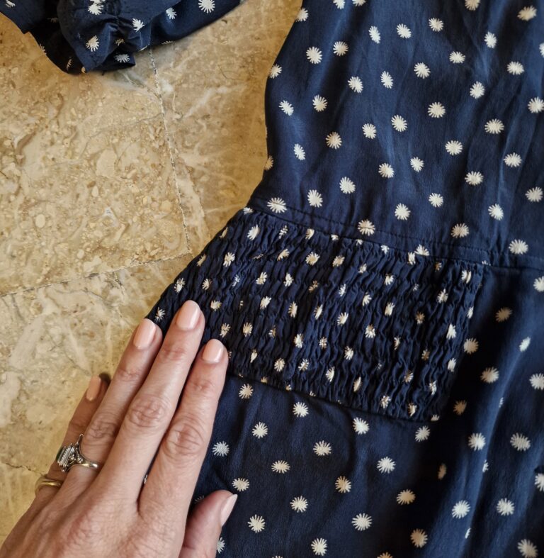 Abito vintage By Valentino in Seta - immagine 10