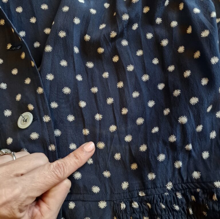Abito vintage By Valentino in Seta - immagine 14