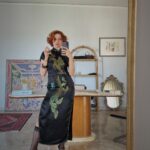 Abito Qipao nero con decori oro e azzurri 100% Seta