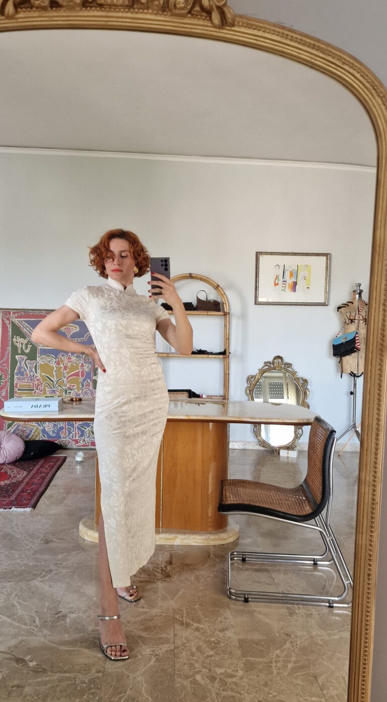 Abito qipao bianco con pattern rose 44 - immagine 5