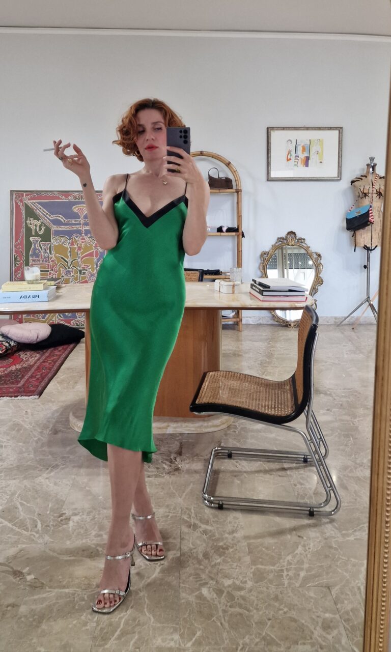 Abito sottoveste verde smerlando 100% Seta - immagine 6