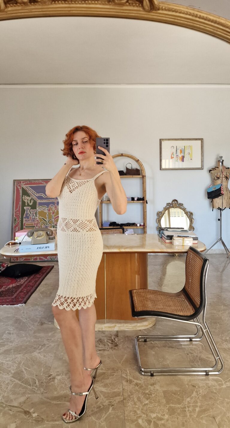 Abito crochet fatto a mano - immagine 4