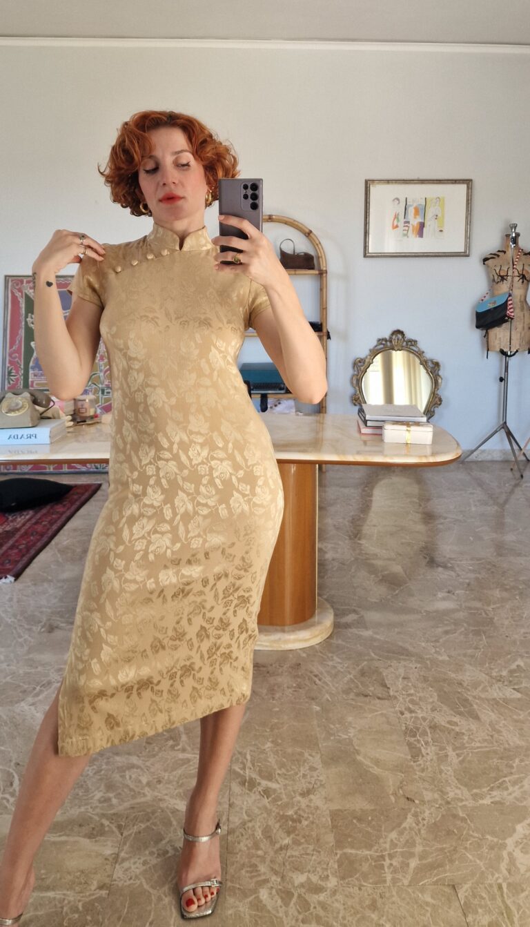 Abito Qipao oro pattern rose - immagine 9
