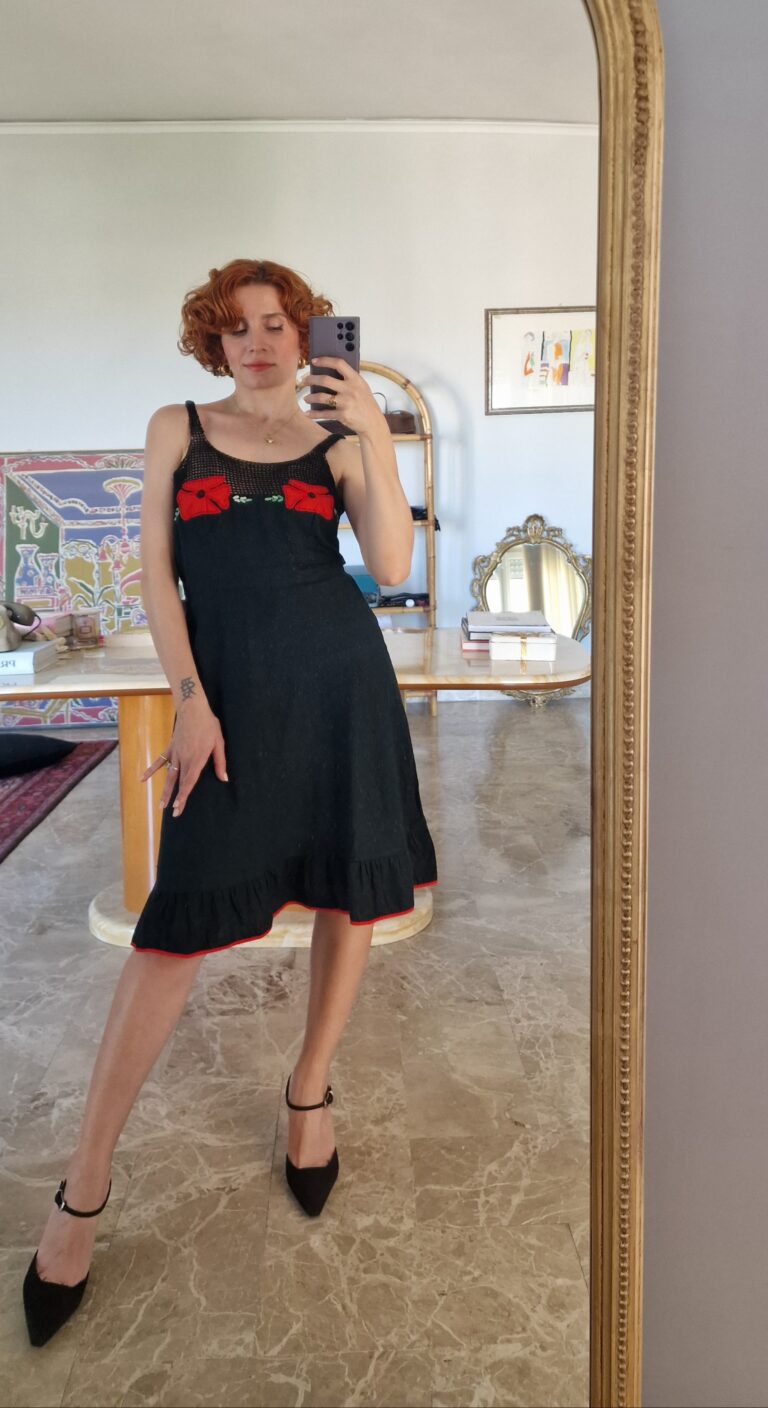 Abito sartoriale Papaveri vintage anni 70.
