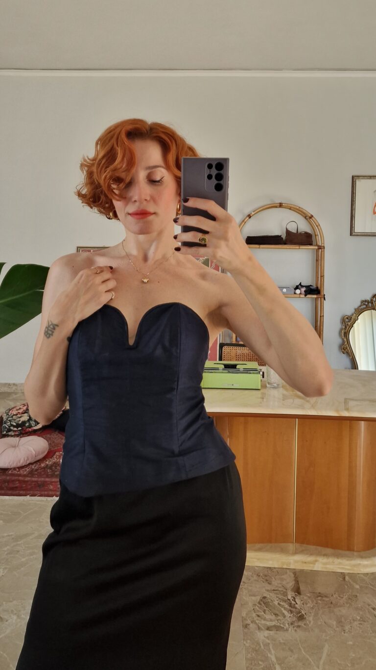 Corsetto vintage ma nuovo in shantung di Pura Seta - immagine 5