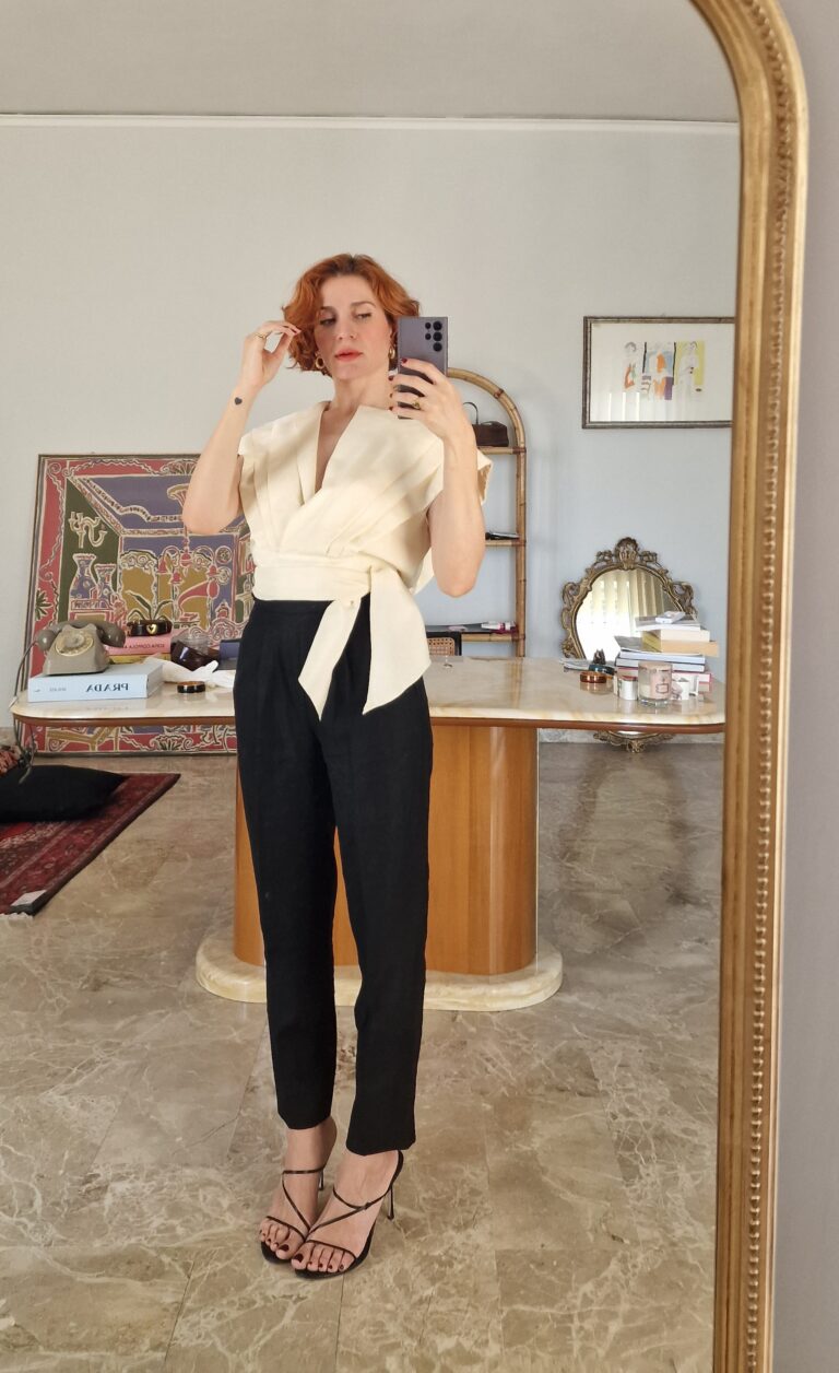 Blusa / camicia vintage in shantug di Pura Seta burro