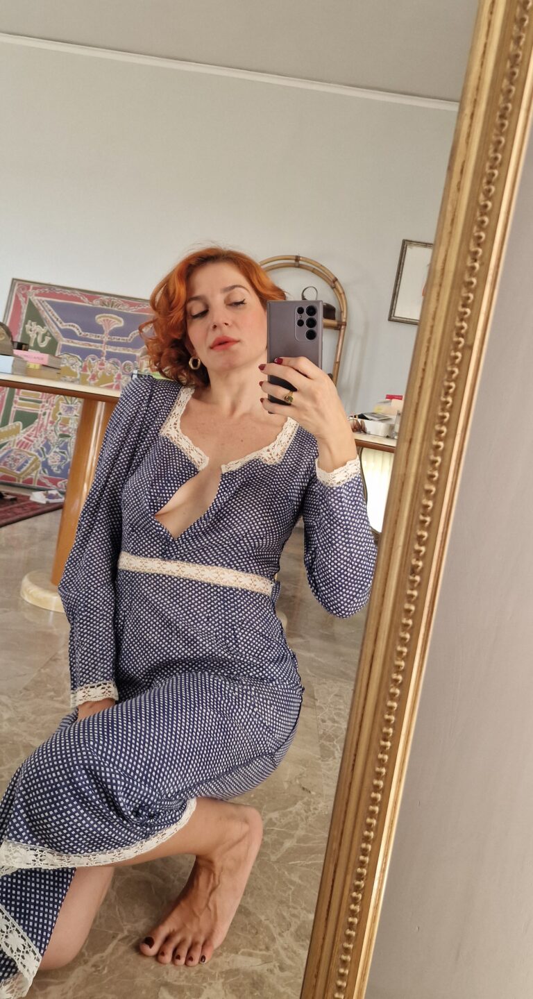 Abito vintage Sartoriale in cotone stampato e pizzo antico - immagine 2