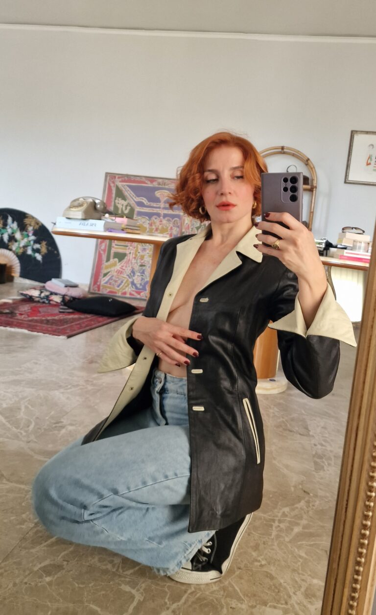 Giacca vintage in pelle black & white - immagine 6