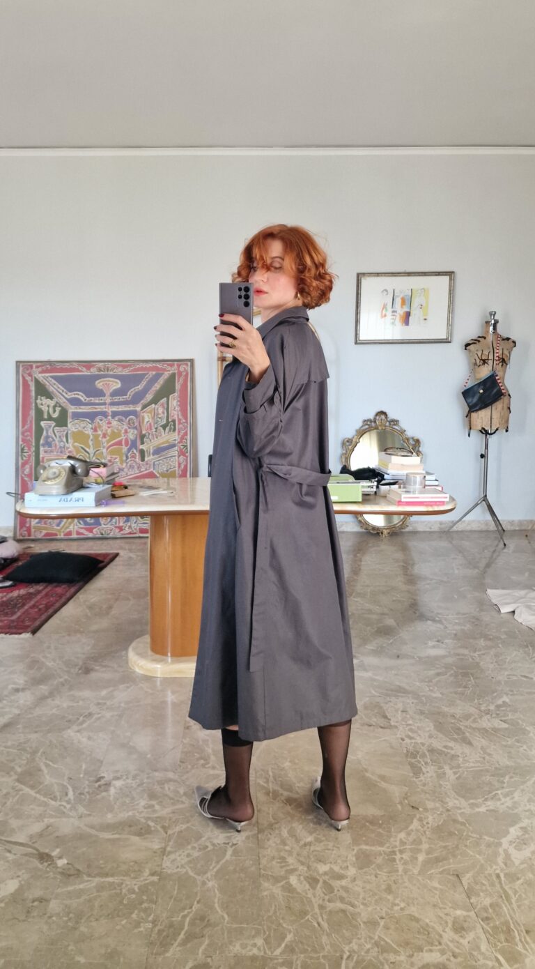 Trench vintage sartoriale grigio - immagine 5