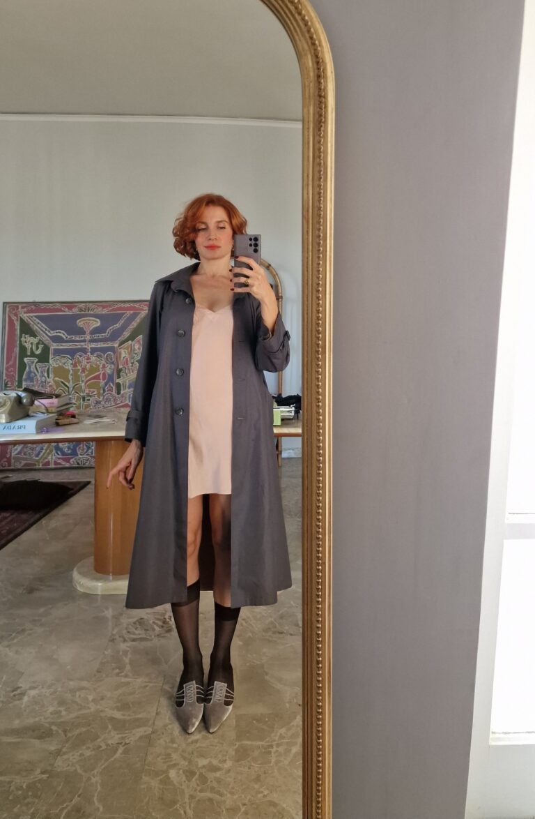 Trench vintage sartoriale grigio - immagine 2