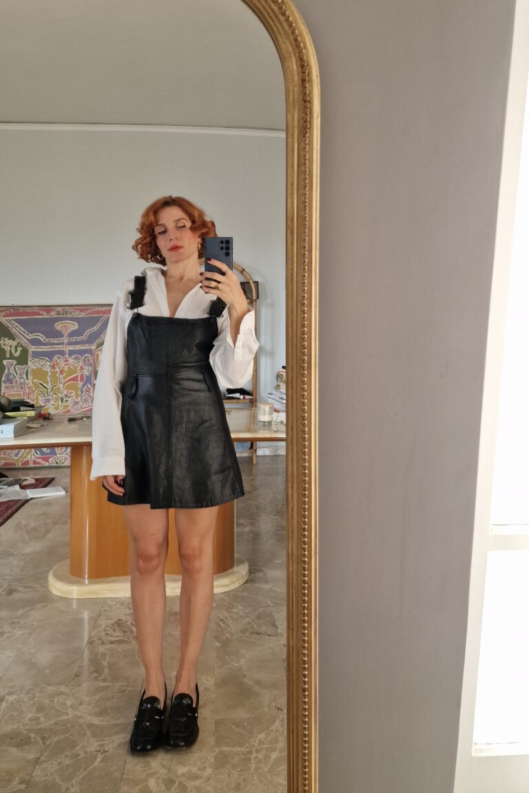 Salopette vintage sartoriale in vera pelle nera - immagine 5