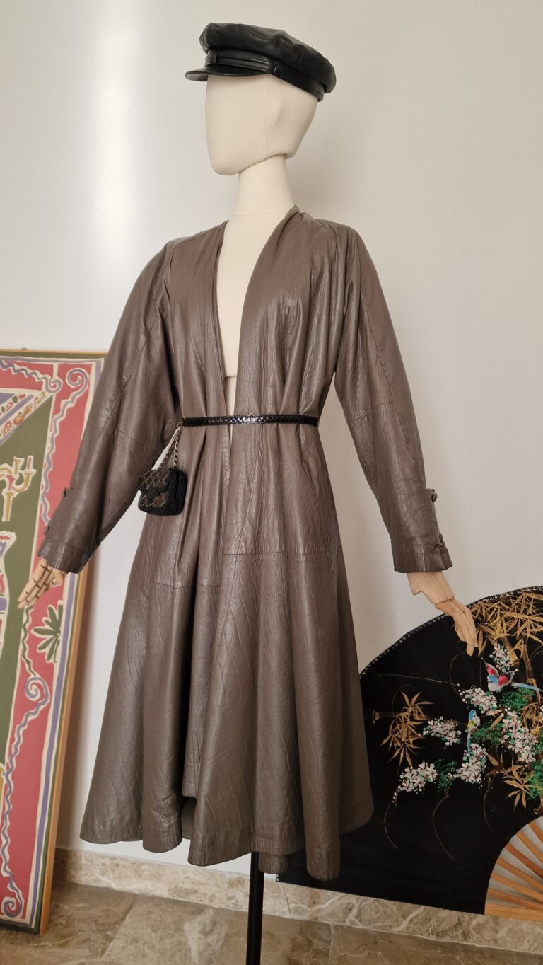 Vintage d'archivio leather coat by Complice designer by Gianni Versace - immagine 13