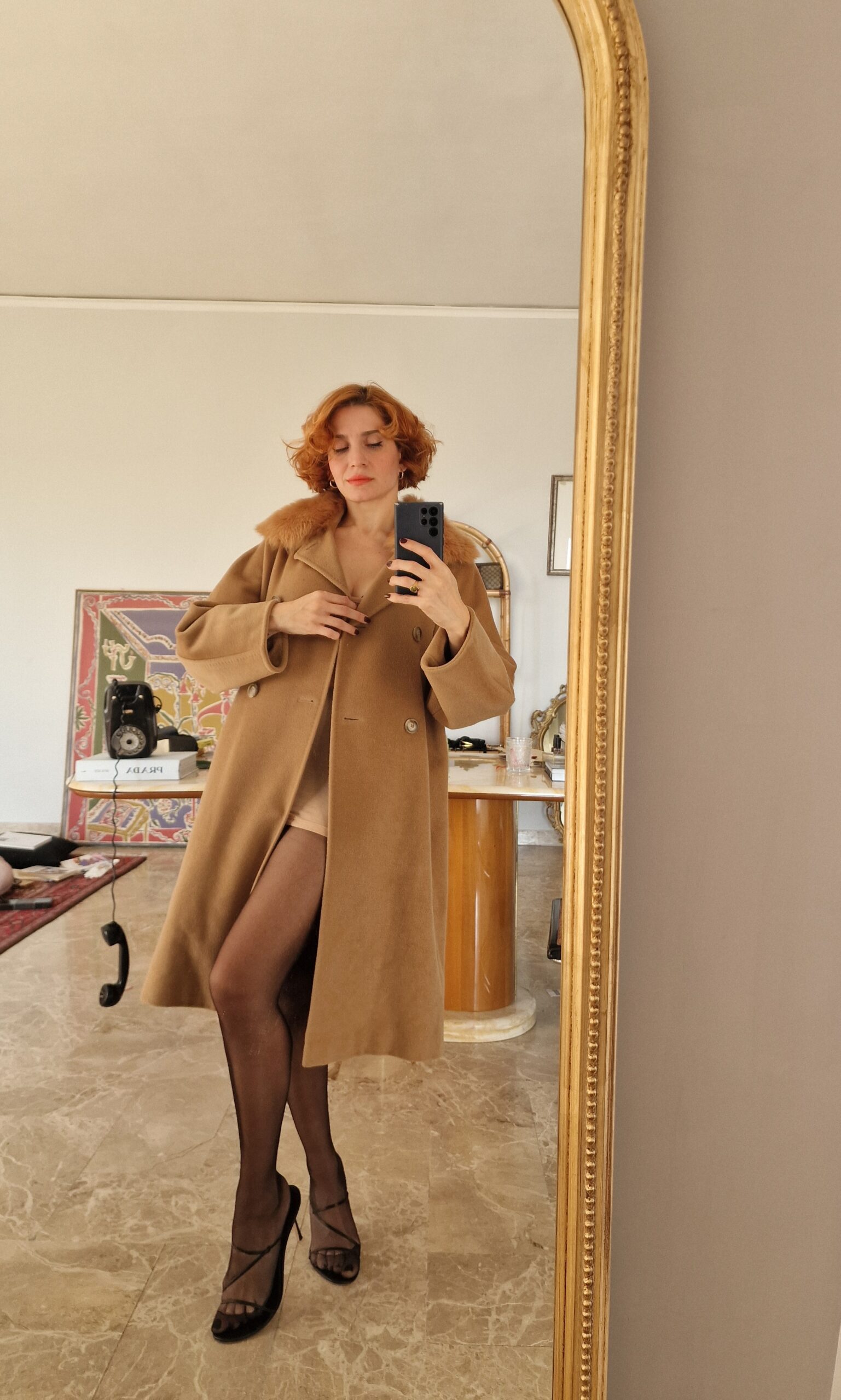Max Mara cappotto cammello con collo ecopelliccia tg 40 - immagine 2