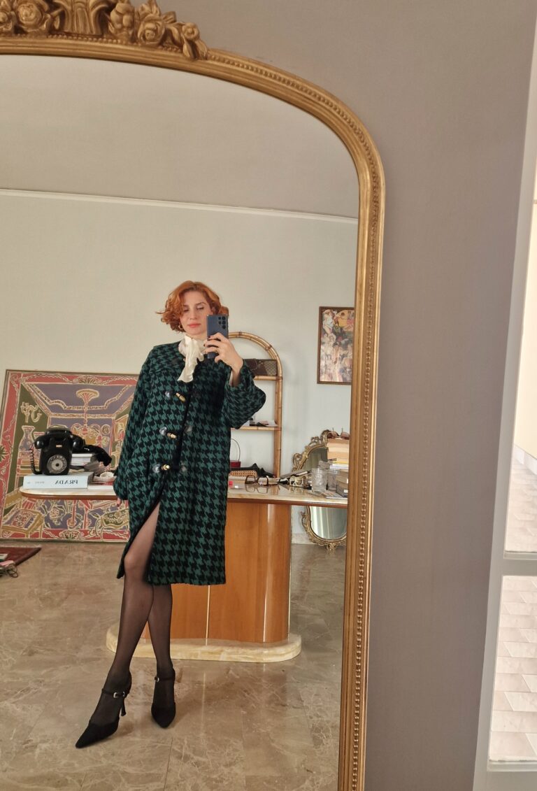 Moschino vintage cappotto montgomery alamari ditali