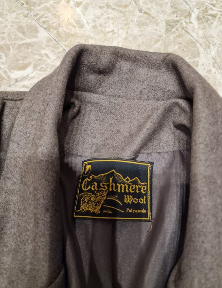 Giacca con gilet in lana e cashmere - immagine 8
