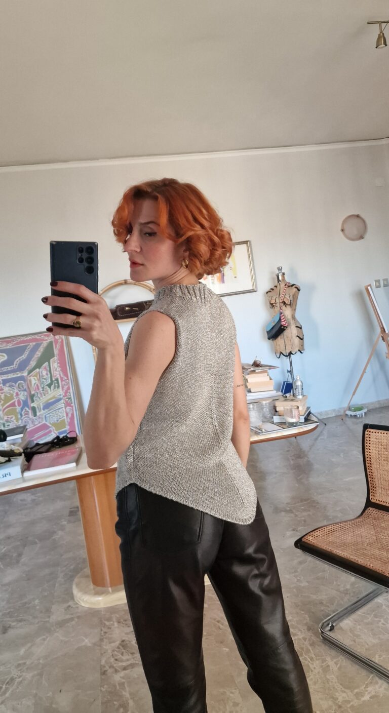 Top vintage by Gianfranco Ferré argento - immagine 7