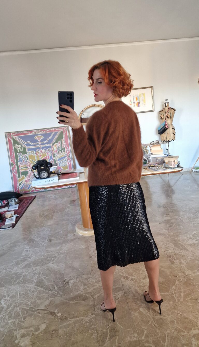Cardigan vintage in lana angora terracotta - immagine 3
